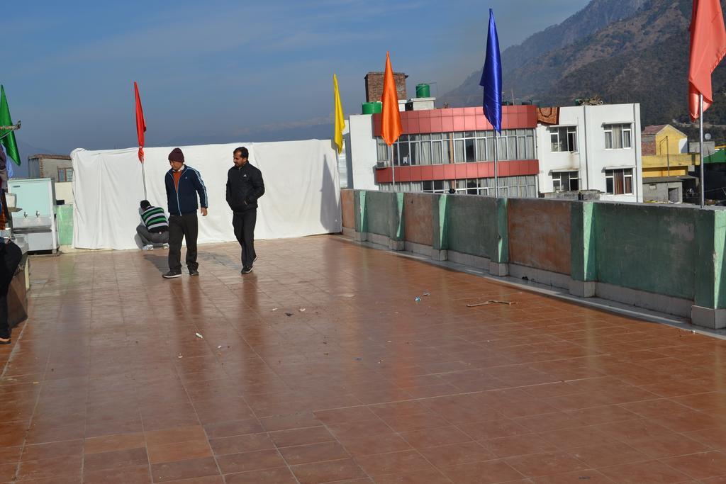 Hotel Atithi International Katra  Luaran gambar